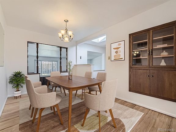 5th image of 1627 S Knox Court
