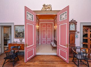 Wheatley Rd, Old Westbury, NY 11568