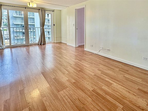 5th image of 1121 Wilder Ave APT 900B