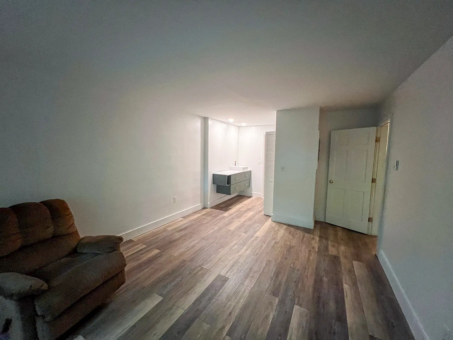 915 Edgell Road #67 - 67 — Photo 4