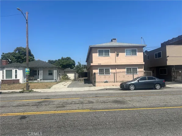 10124 S Inglewood Ave, Inglewood, CA 90304