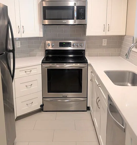 835 S Lucerne Blvd #209 — Photo 5