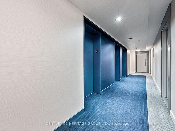 3rd image of 65 Oneida Cres Unit 406