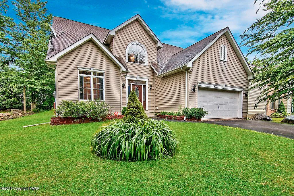 314 Mohansic Ln photo 1