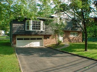 122 Taxter Rd, Irvington, NY 10533