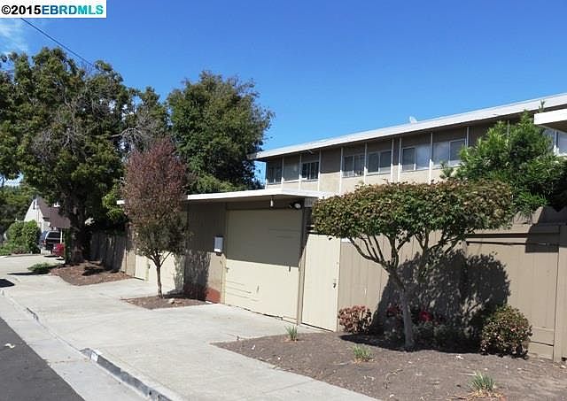 1st image of 1122 S 57th St