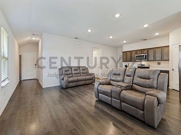 5th image of 15127 Athena Dr