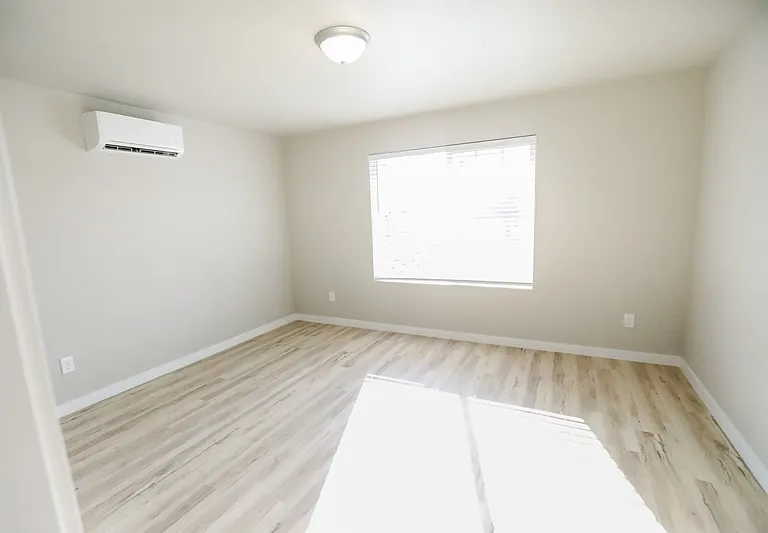 3003 E 36th Ave #1 — Photo 9