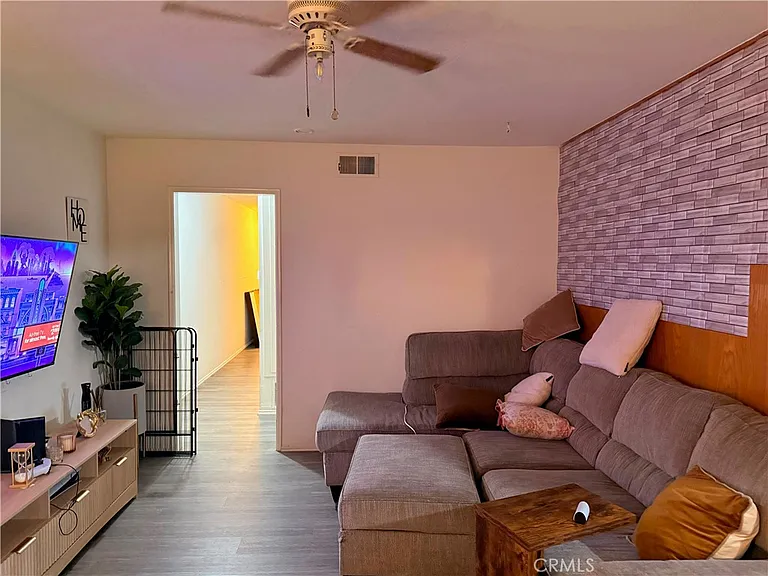 2036 E Wilshire Ave — Photo 9