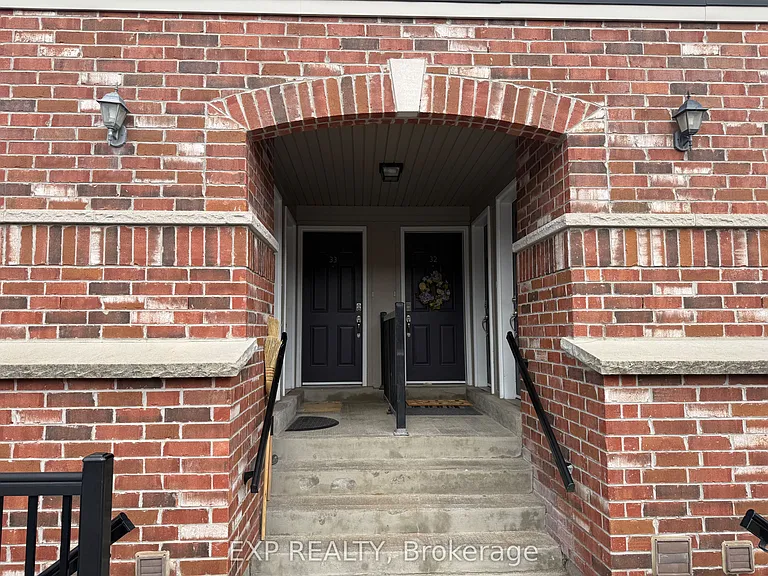 5 Armstrong St #31 — Photo 2