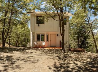 962 Inspiration Dr, Lake Arrowhead, CA 92352