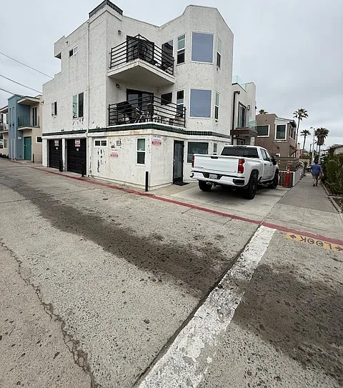 718 Sunset Ct — Photo 21