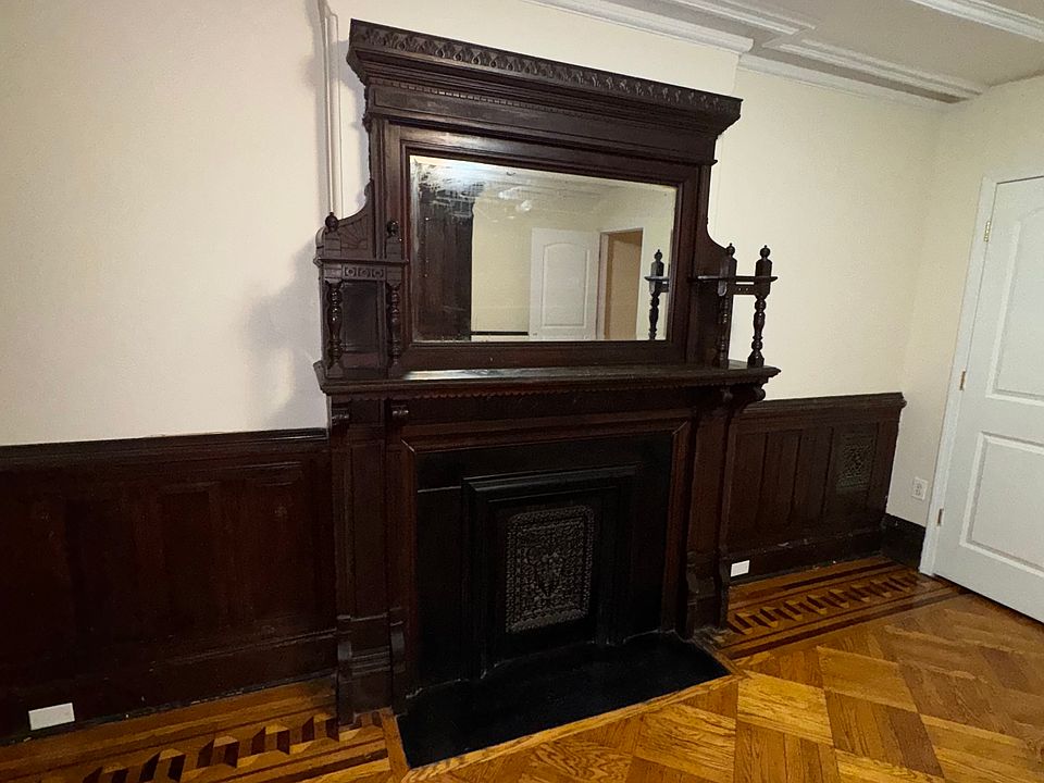 1st image of 245 Jefferson Ave APT 1