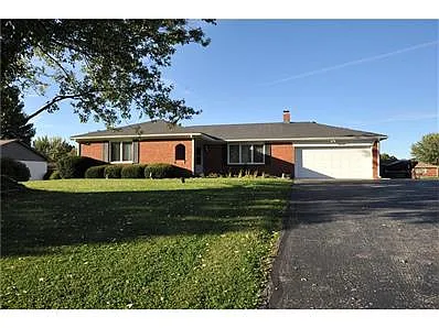 6898 Karyn Dr photo 1