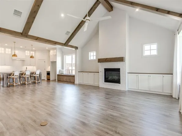 3701 Chapel Hill Row, Edmond, OK 73034