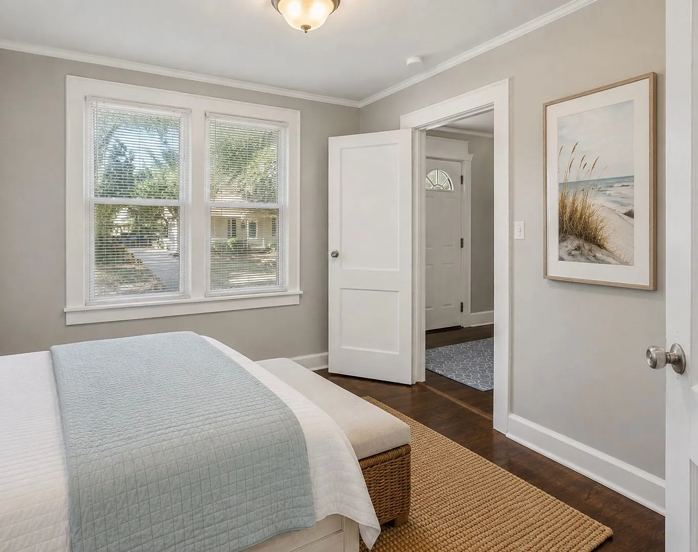 1334 East Waldburg — Photo 4