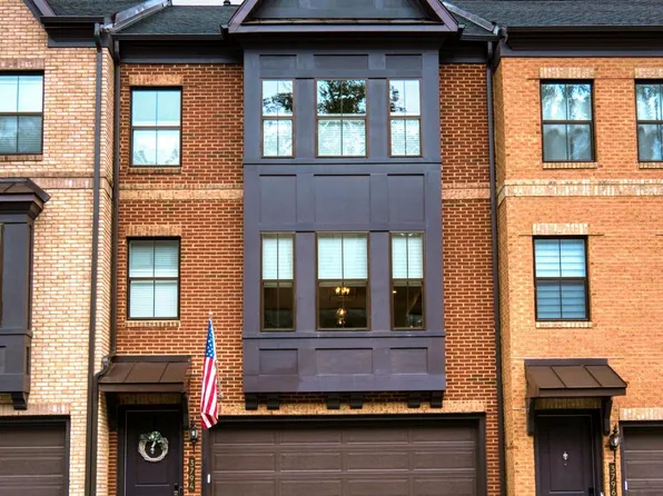 3794 Rainier Dr, Fairfax, VA 22033