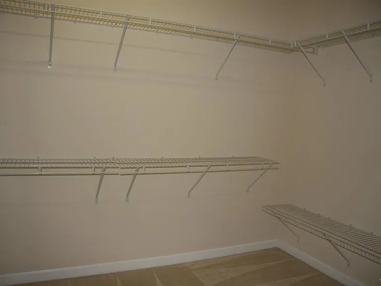222 Northlands Dr — Photo 19