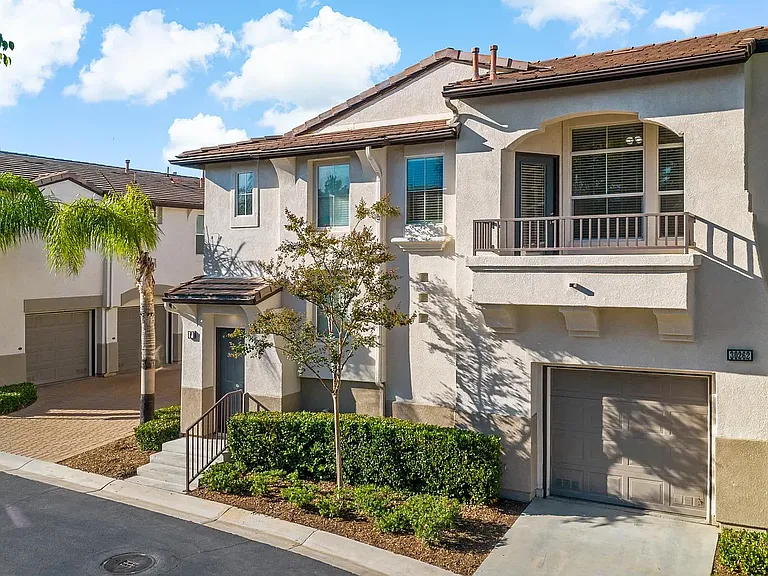 30262 Sunbreeze Bay Ln #F — Photo 13