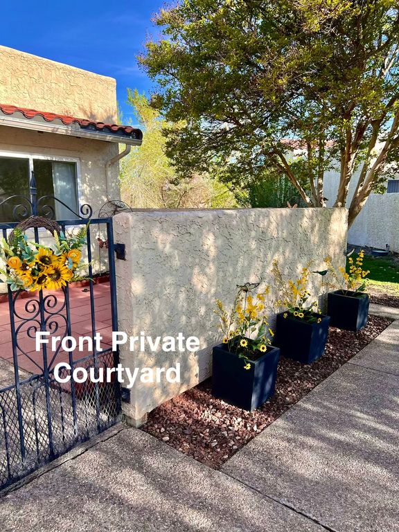 616 Eastlake Dr SE - Property Image