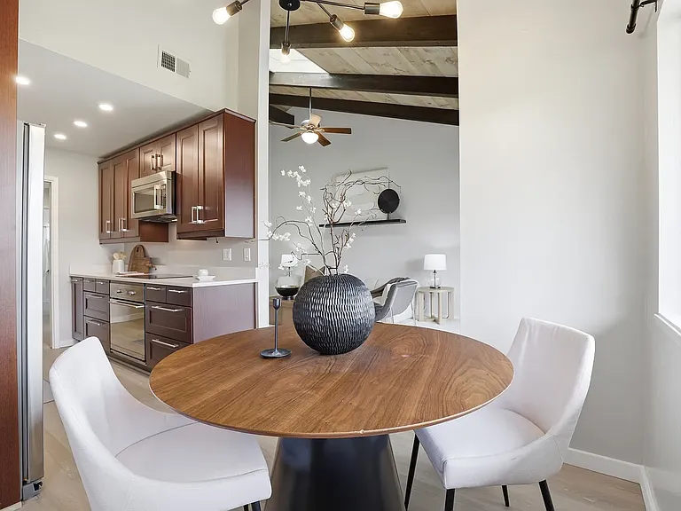 255 S Rengstorff Ave #2 — Photo 15
