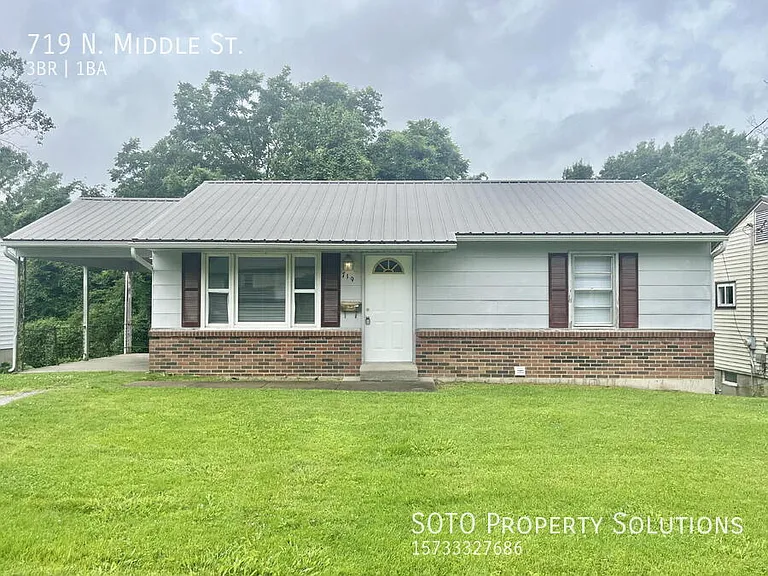 719 N Middle St — Photo 1