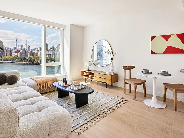 20 Halletts Point — Photo 40