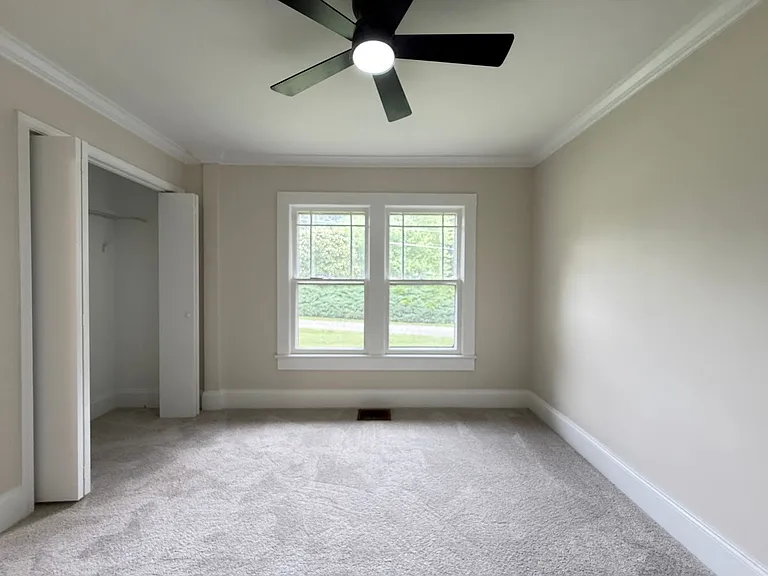 103 Tabor St — Photo 7