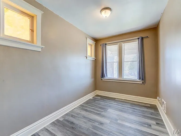 4273 Oleatha Ave — Photo 8