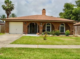 636 Diplomat St, Gretna, LA 70056