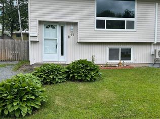 97 Nictaux Dr, Halifax, NS B4C 2C6