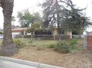 2762 Saint Lawrence St, Riverside, CA 92504