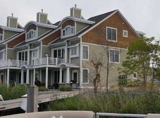 167 Joslin Cove Dr, Manistee, MI 49660
