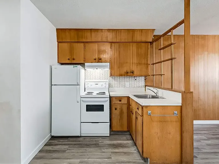 2175 Rae St — Photo 11