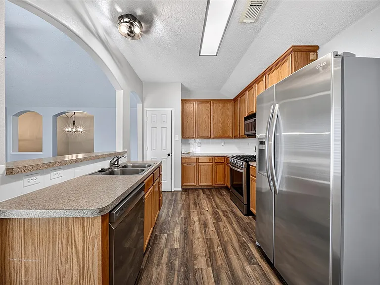 20515 Spring Bluff Ln — Photo 8