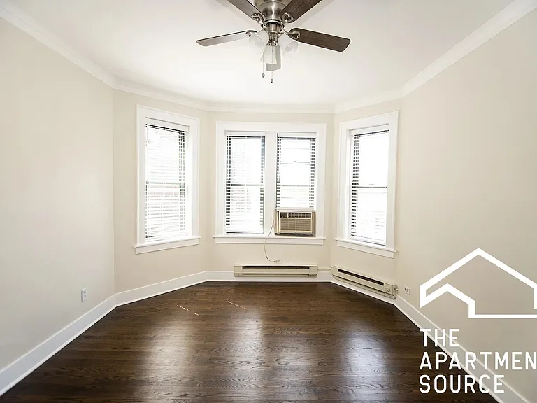 3822 N Greenview Ave #2W — Photo 4