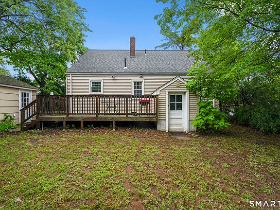 5th image of 65 Old Windsor Road
