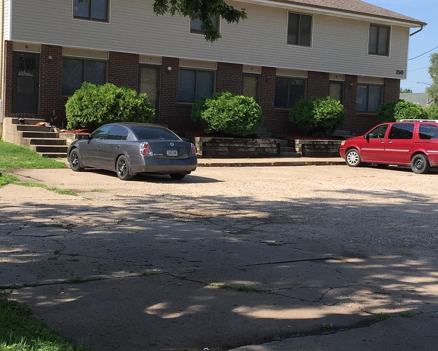 1st image of 240 5th St