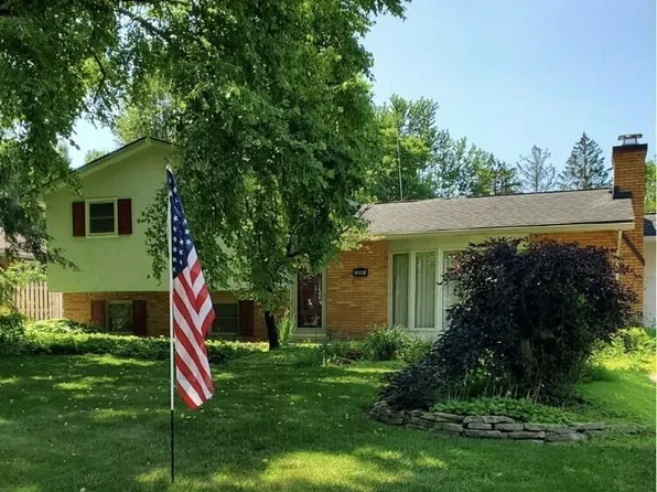 3081 Minerva Lake Rd, Columbus, OH 43231