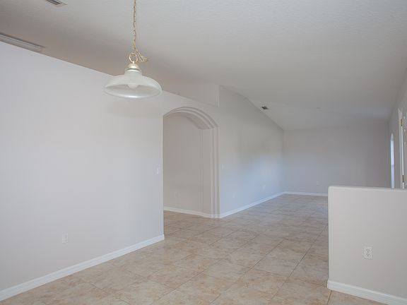 5th image of 3 Birdseye Pl