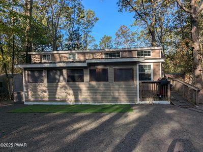 121 Woodpecker Ln, Shohola, PA, 18458