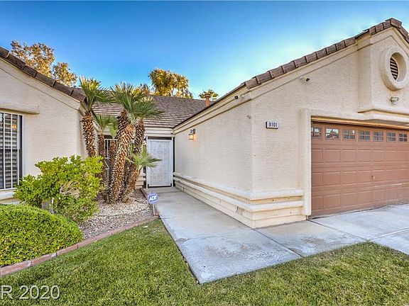 2nd image of 9101 Emerald Cove Ct