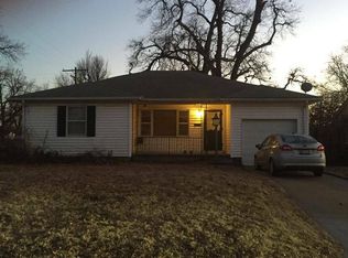 32 E 52nd St S, Tulsa, OK 74105