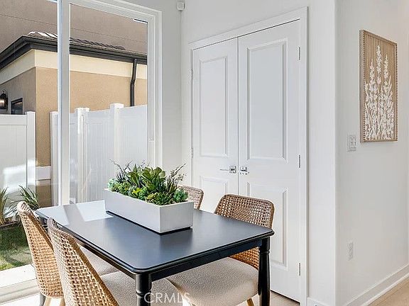 5th image of 2668 E Lincoln Paseo
