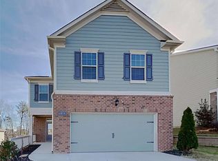 6816 Lake Overlook Ln, Flowery Branch, GA 30542