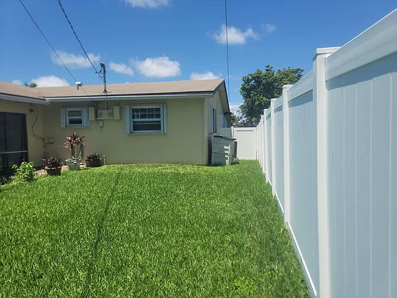 3rd image of 138 NE 1st Court