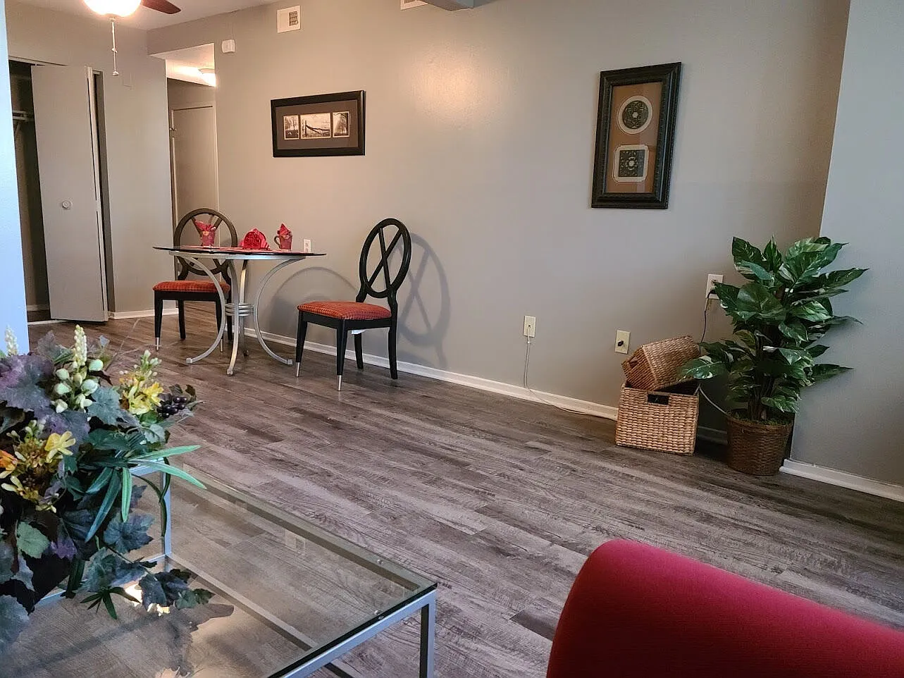 Orchard Place — Photo 2