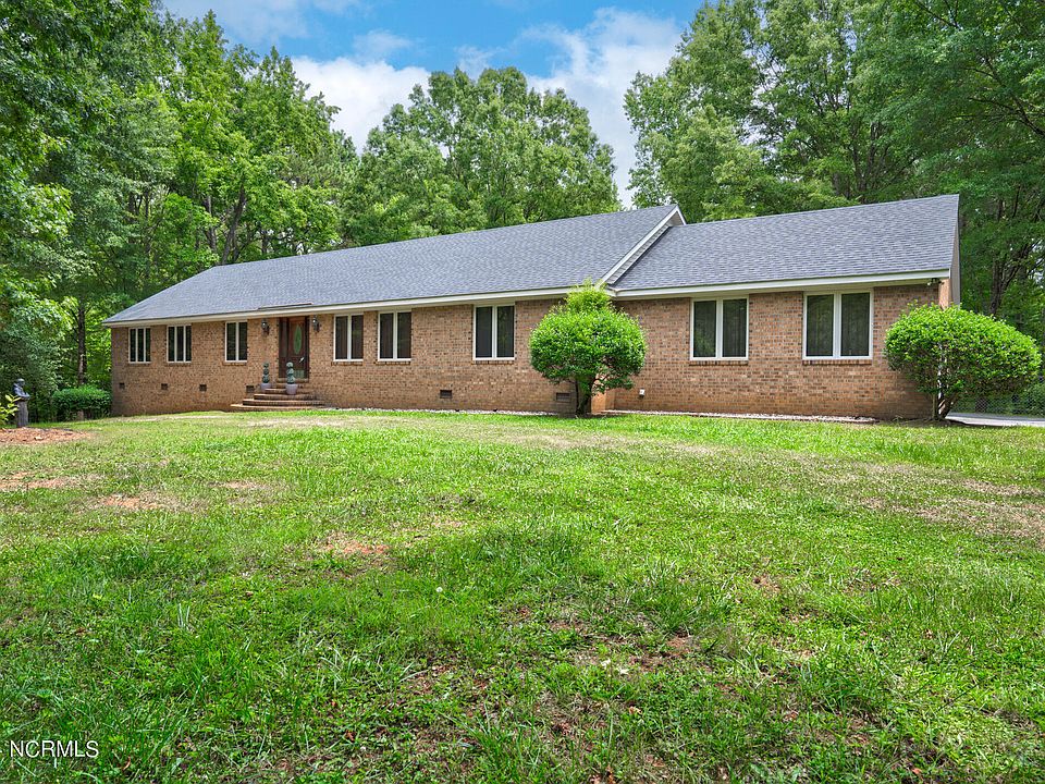 1st image of 4892 Crabtree Lane