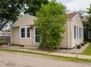 1401 Mishawaka Ave, South Bend, IN 46615