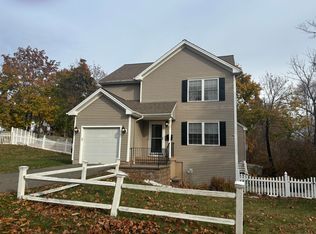 2 Lakeside Ave, Middletown, CT 06457